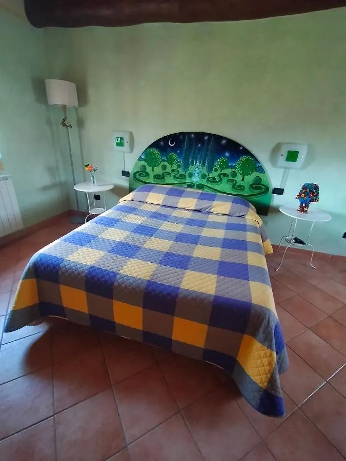 Ospitalità Rurale l'Uccelliera Bed and Breakfast Lucca 0*,